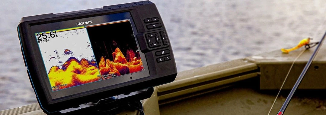 FISHING ELECTRONICS Garmin Striker Vivid 7SV Fishfinder + Transducer